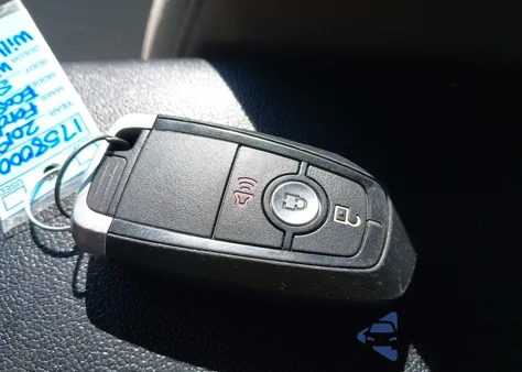 2019 Ford Ecosport Se z USA, uszkodzony, nr VIN MAJ3S2GE1KC273928